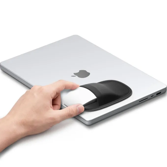 ETUI NA MYSZ SPIGEN LD220 MOUSE SLEEVE CZARNA