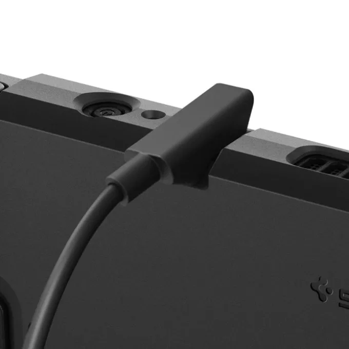 Etui SPIGEN THIN FIT ”PRO” STEAM DECK BLACK