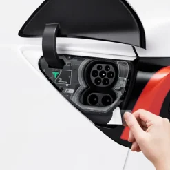 FOLIA OCHRONNA SPIGEN TESLA MODEL Y 3 CHARGE PORT WRAP ZERO ONE