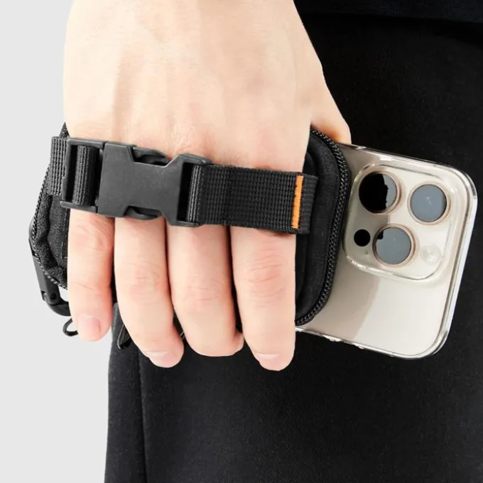 ORGANIZER MAGSAFE SPIGEN SNAP ZIP MAGSAFE POUCH BLACK
