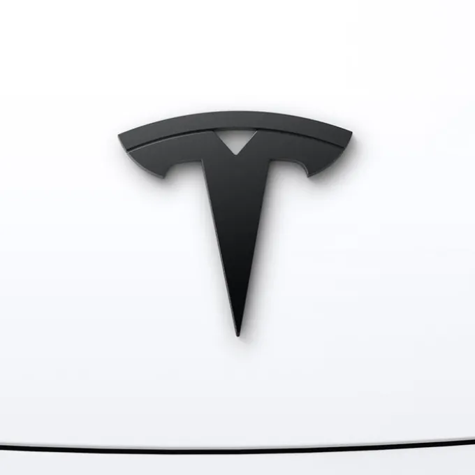 OSŁONA PRZEDNIEGO LOGO ZNACZEK SPIGEN TESLA MODEL 3 2024 FRONT EMBLEM LOGO FULL COVER BLACK