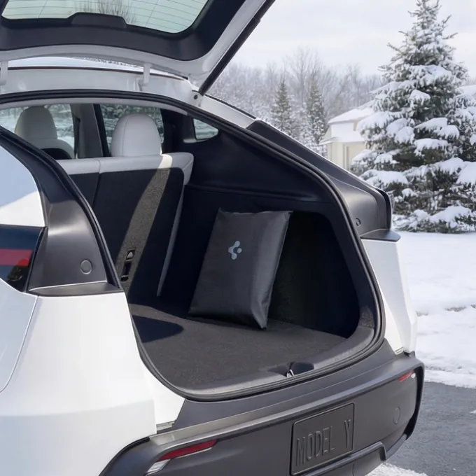 OSŁONA PRZEDNIEJ SZYBY SPIGEN TESLA MODE 3/3 2024 Y/Y JUNIPER CZARNA