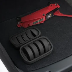 PODKŁADKA POD PODNOŚNIK SPIGEN TESLA MODEL LIFTING JACK PADS BLACK