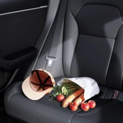 UCHWYT NA SIEDZENIE SPIGEN TESLA MODEL Y/3 CZARNY